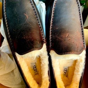 Men’s Ugg Ascot Slippers …. Brand new…..